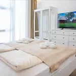 Hotel Renegade