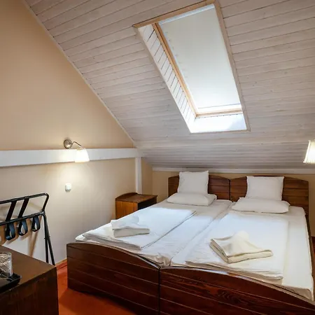 Renegade Hotel