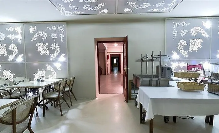 丽珍加特酒店 酒店 2*