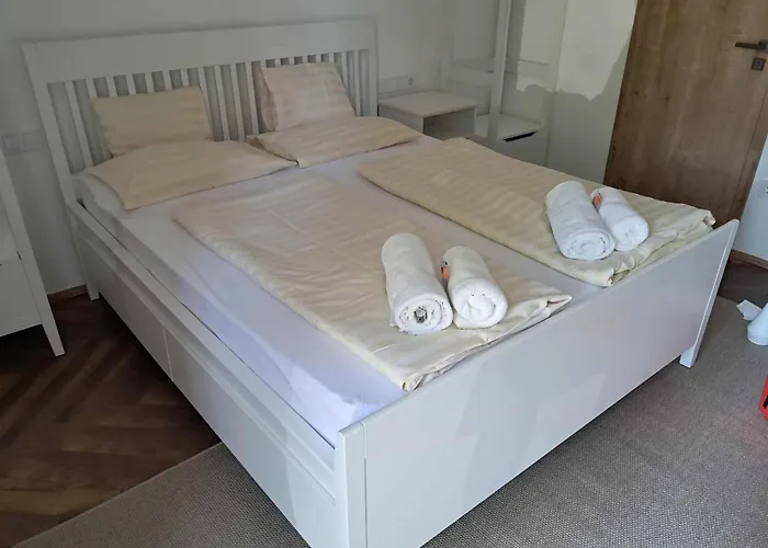 丽珍加特酒店 酒店 2*