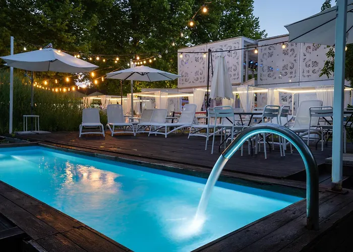 酒店 丽珍加特酒店