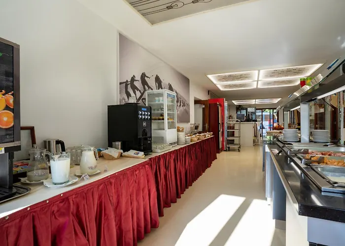 丽珍加特酒店 酒店 2*